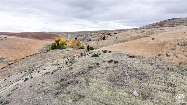 2075 E CANYON RD, Smithfield, UT 84335