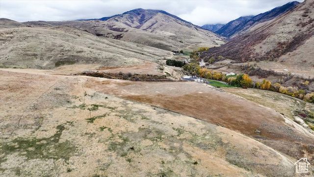 2075 E CANYON RD, Smithfield, UT 84335