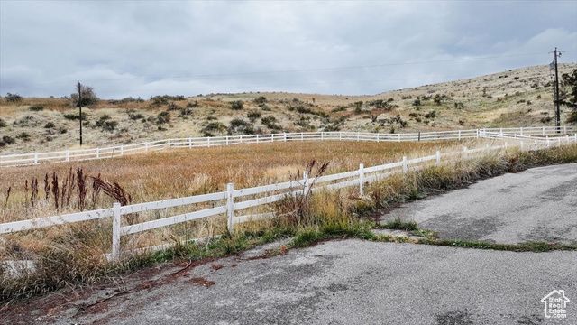 2075 E CANYON RD, Smithfield, UT 84335