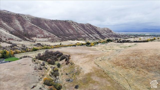 2075 E CANYON RD, Smithfield, UT 84335