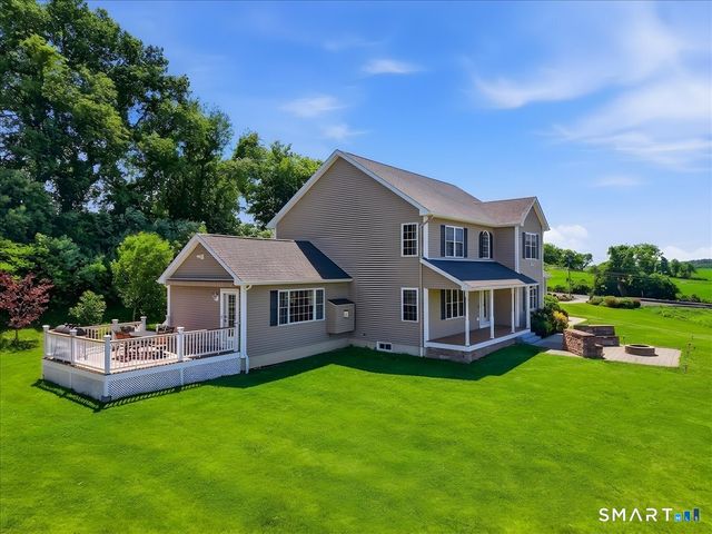 271 Putnam Road, Pomfret, CT 06259