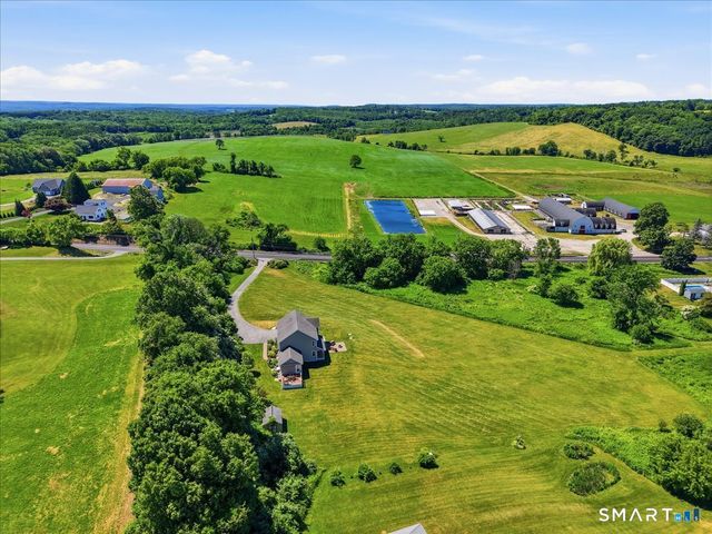 271 Putnam Road, Pomfret, CT 06259