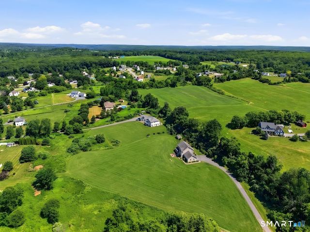 271 Putnam Road, Pomfret, CT 06259