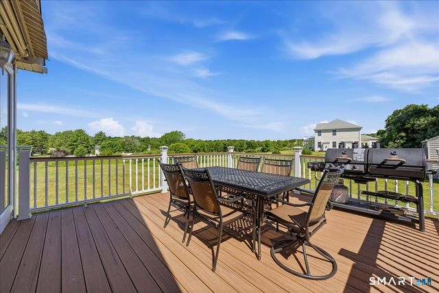 271 Putnam Road, Pomfret, CT 06259