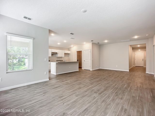6776 JAMMES Road, Jacksonville, FL 32244