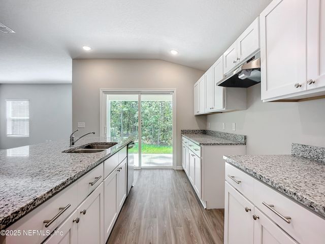 6776 JAMMES Road, Jacksonville, FL 32244
