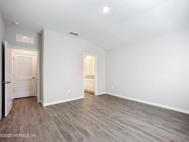 6776 JAMMES Road, Jacksonville, FL 32244