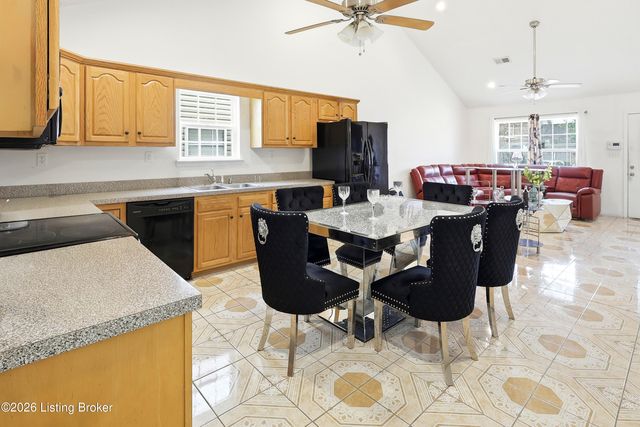 13018 Bessels Blvd, Louisville, KY 40272