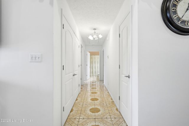 13018 Bessels Blvd, Louisville, KY 40272