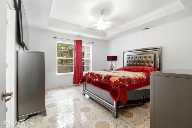 13018 Bessels Blvd, Louisville, KY 40272