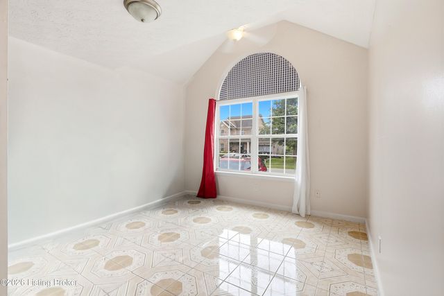 13018 Bessels Blvd, Louisville, KY 40272