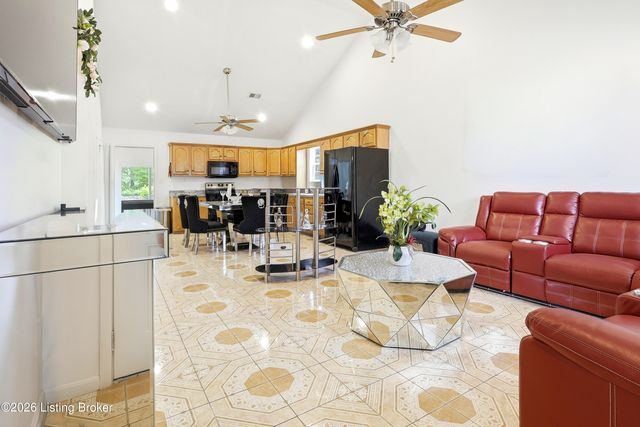 13018 Bessels Blvd, Louisville, KY 40272