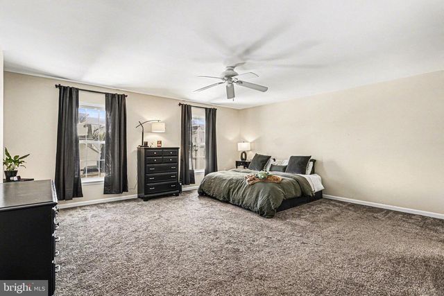 207 EDENDERRY WAY, Enola, PA 17025