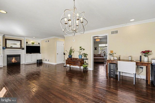 207 EDENDERRY WAY, Enola, PA 17025