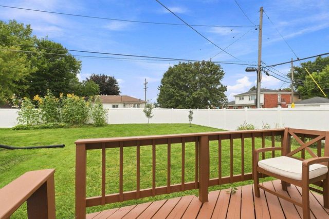2062 Shoop STREET, Racine, WI 53404
