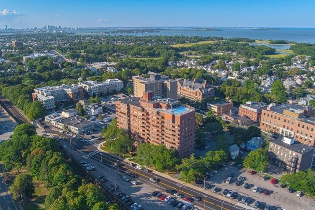 77 Adams St 303, Quincy, MA 02169