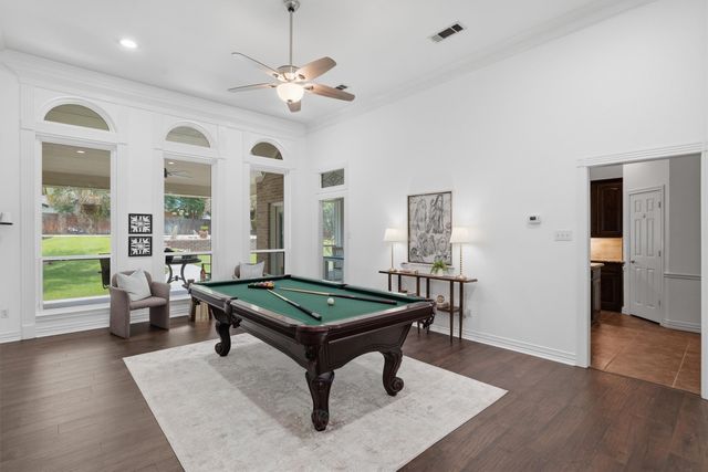 3236 Golden Oaks Circle, Granbury, TX 76049