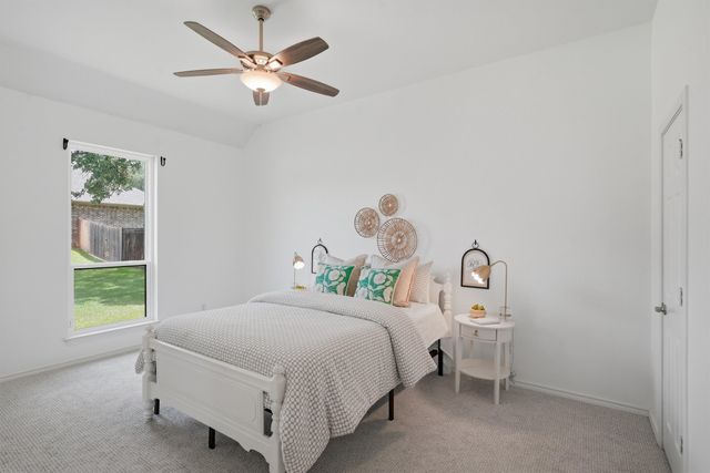 3236 Golden Oaks Circle, Granbury, TX 76049