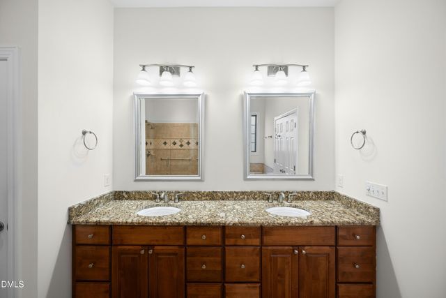 915 Cabin Creek, Pittsboro, NC 27312