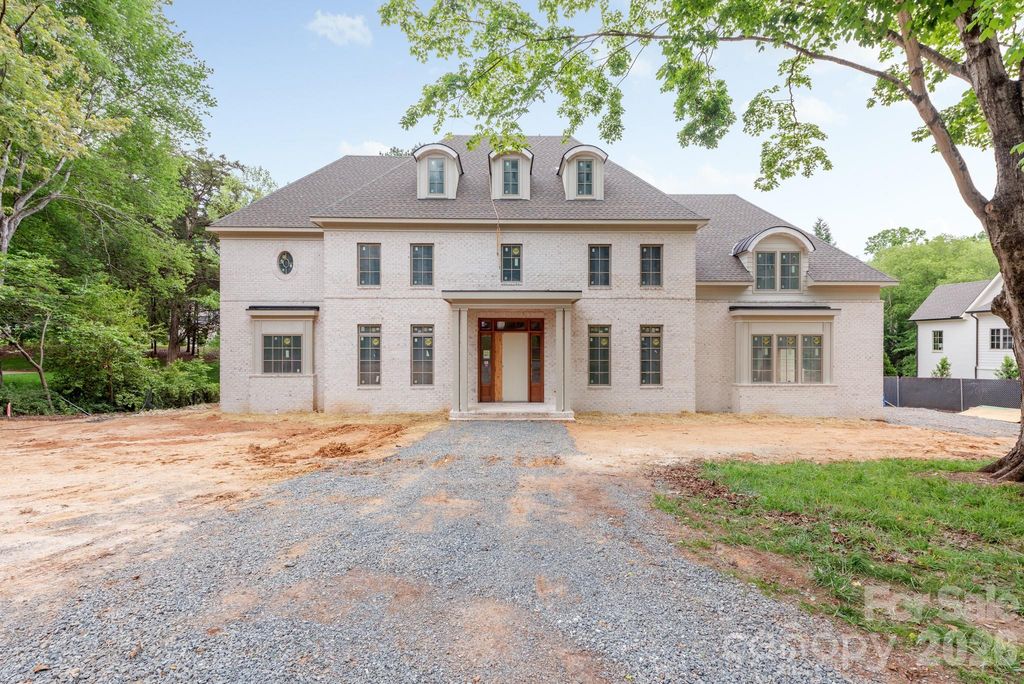 2311 Thornridge Road, Charlotte, NC 28226