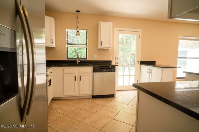 6256 SAGE Drive, Jacksonville, FL 32210