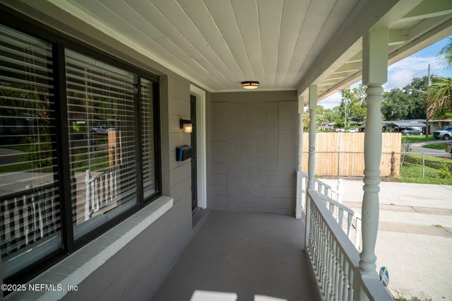 6256 SAGE Drive, Jacksonville, FL 32210