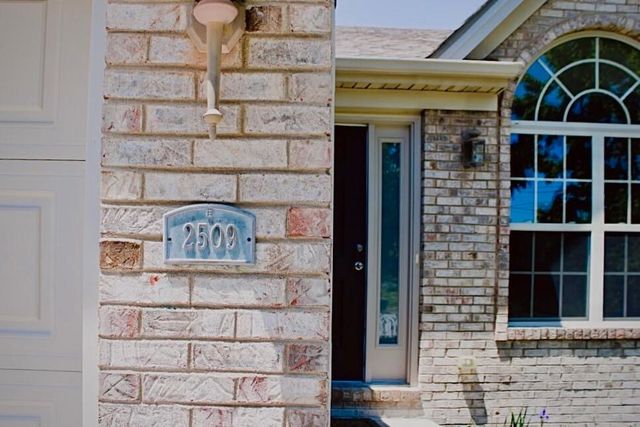 2509 Sun Seeker Court, Lexington, KY 40503