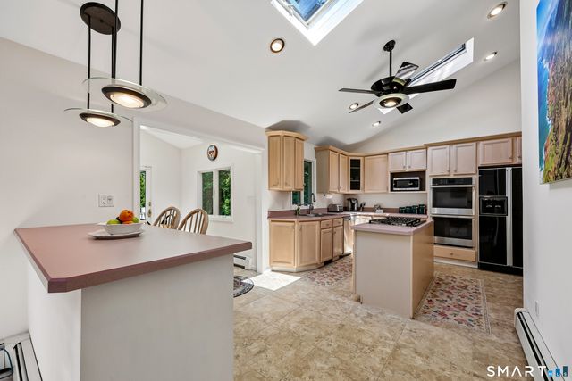 134 Ponus Avenue, Norwalk, CT 06850