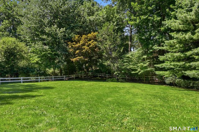 134 Ponus Avenue, Norwalk, CT 06850