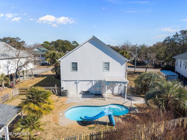 1601 Bertram Drive, Carolina Beach, NC 28428