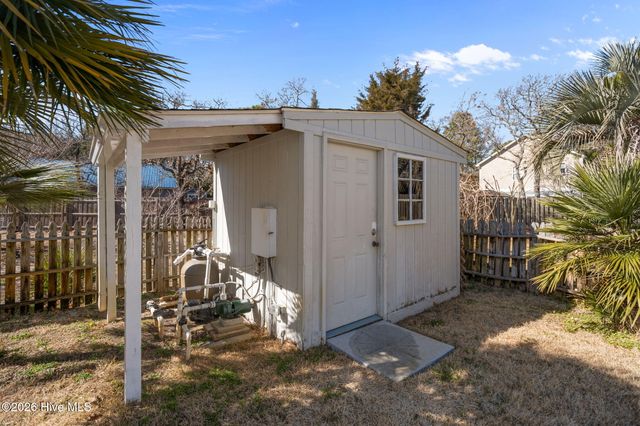 1601 Bertram Drive, Carolina Beach, NC 28428