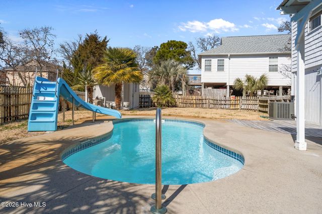 1601 Bertram Drive, Carolina Beach, NC 28428