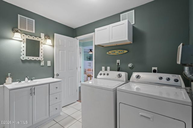 1601 Bertram Drive, Carolina Beach, NC 28428