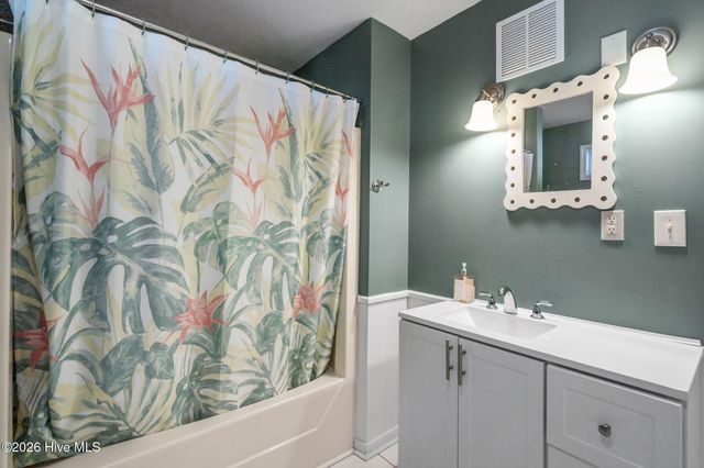 1601 Bertram Drive, Carolina Beach, NC 28428