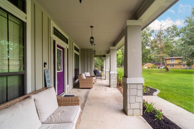 237 County Road 6401, Dayton, TX 77535