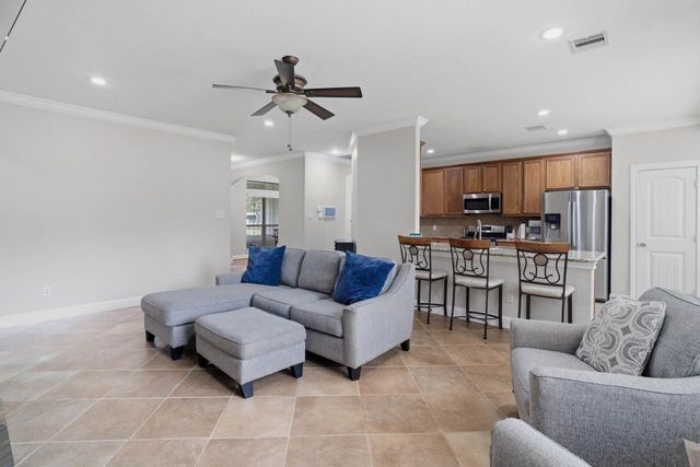 237 County Road 6401, Dayton, TX 77535