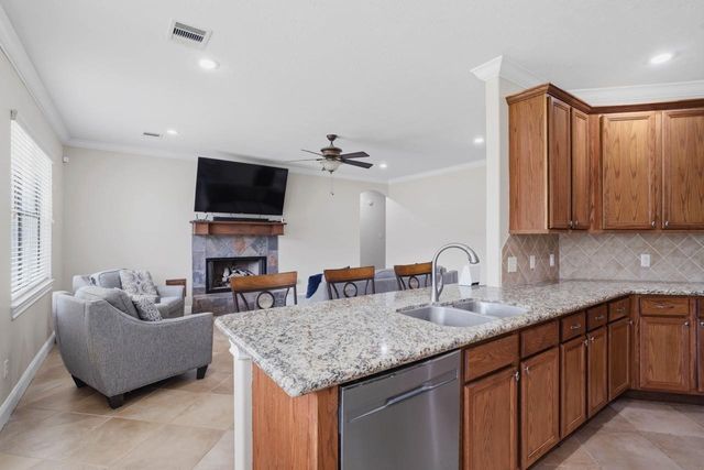 237 County Road 6401, Dayton, TX 77535