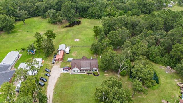 237 County Road 6401, Dayton, TX 77535