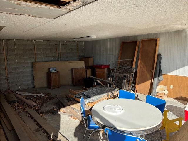 216 E Prairie Avenue, Girard, KS 66743