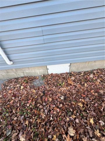 216 E Prairie Avenue, Girard, KS 66743