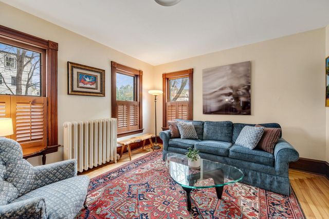 39 Converse Court, Burlington, VT 05401