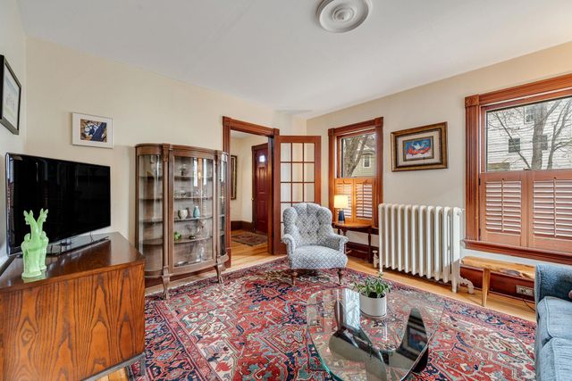 39 Converse Court, Burlington, VT 05401