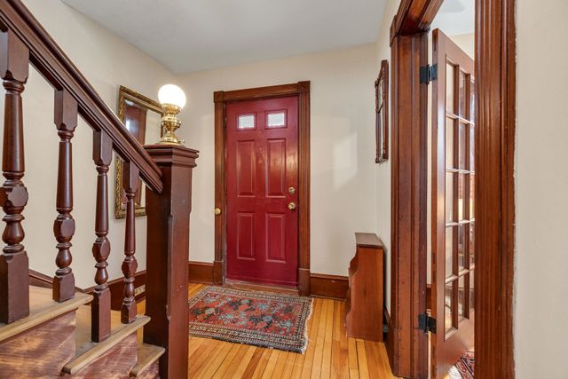 39 Converse Court, Burlington, VT 05401