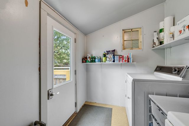 39 Converse Court, Burlington, VT 05401