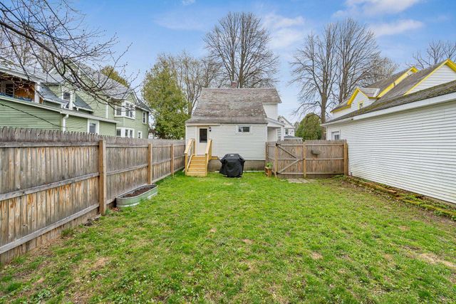 39 Converse Court, Burlington, VT 05401