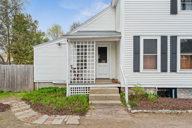 39 Converse Court, Burlington, VT 05401