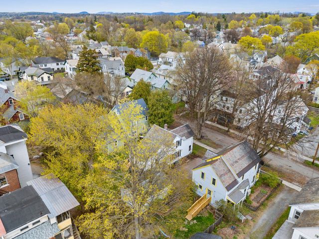 39 Converse Court, Burlington, VT 05401