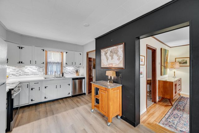 39 Converse Court, Burlington, VT 05401