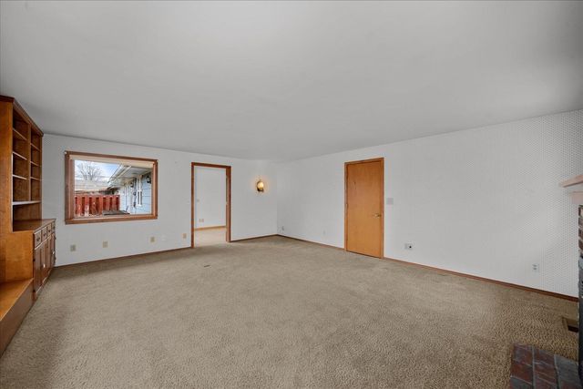 8605 E Whitman Ave, Spokane Valley, WA 99212