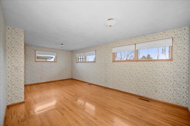 8605 E Whitman Ave, Spokane Valley, WA 99212